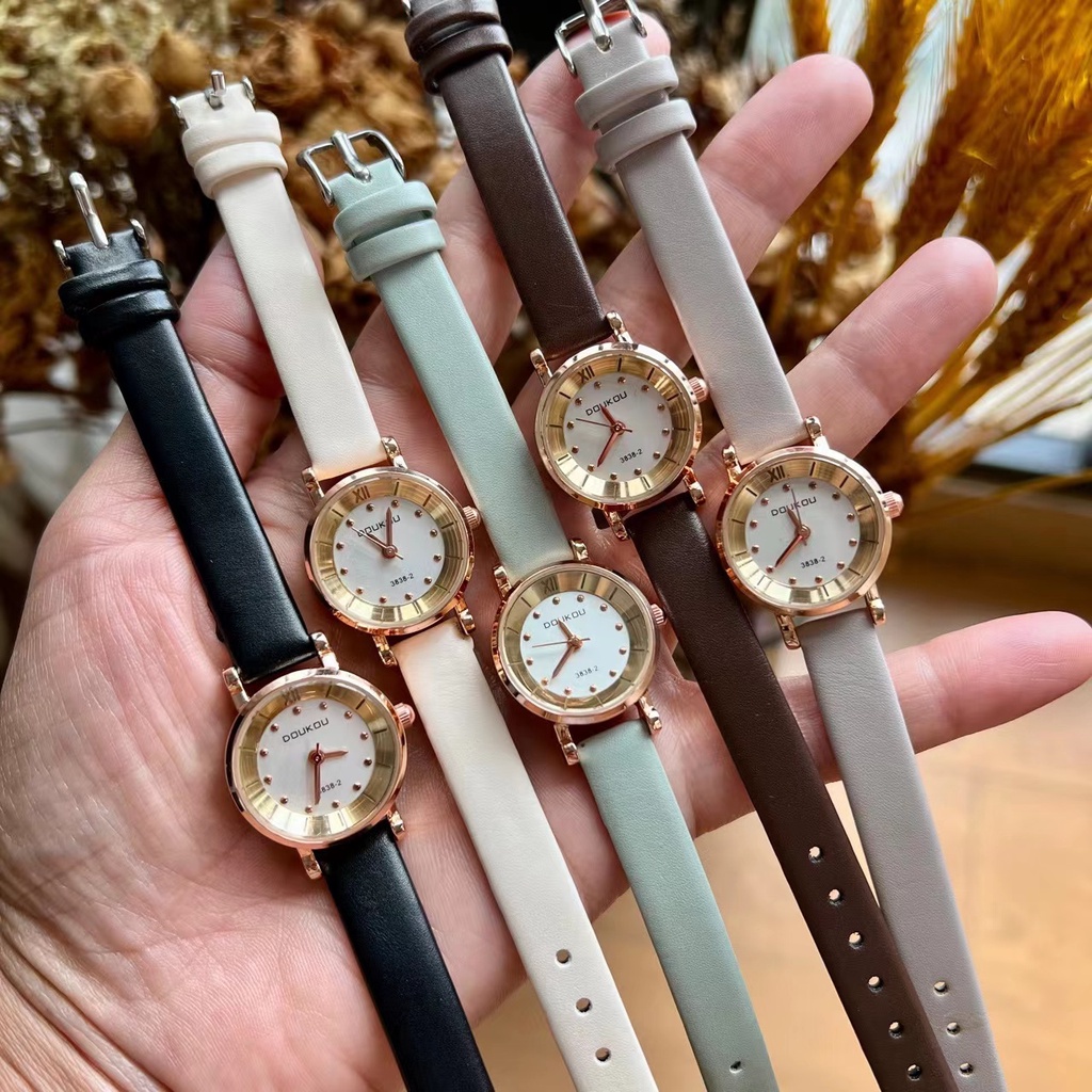 [ New ] Jam Tangan Wanita Kecil Casual Dial Bulat Analog Quartz Strap Pu Gaya Korea