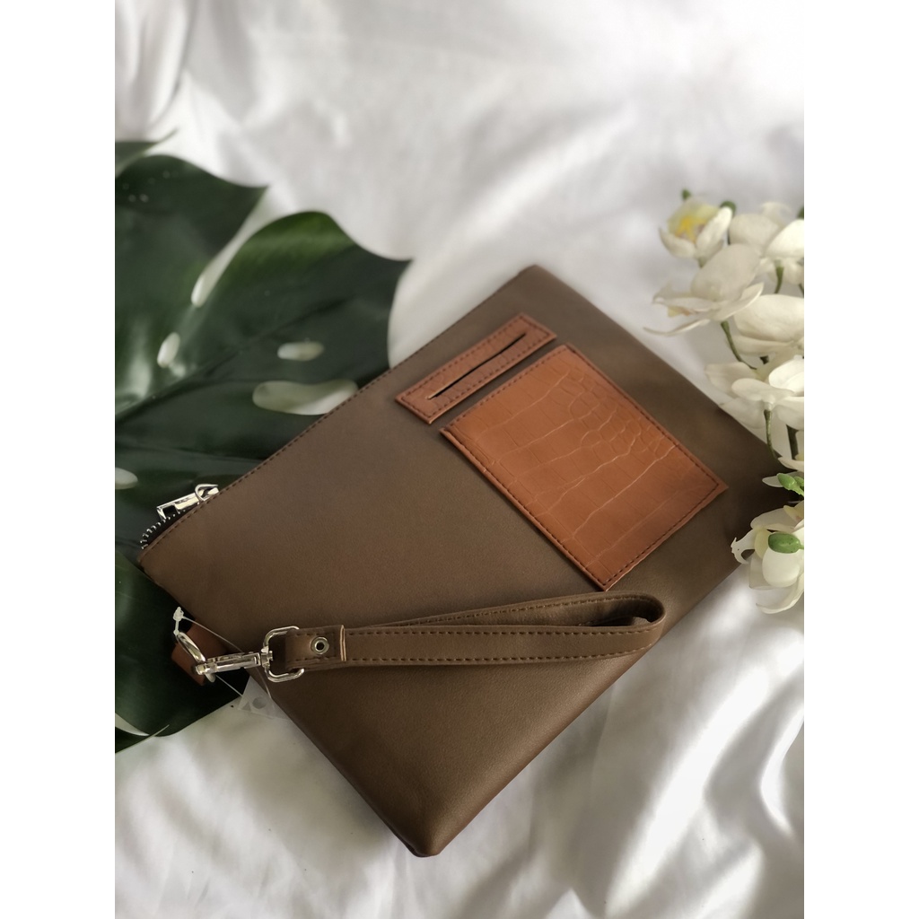 Mithlabs Manly Pouch Dompet Handphone iPad Kulit Pria Motif Kulit Buaya