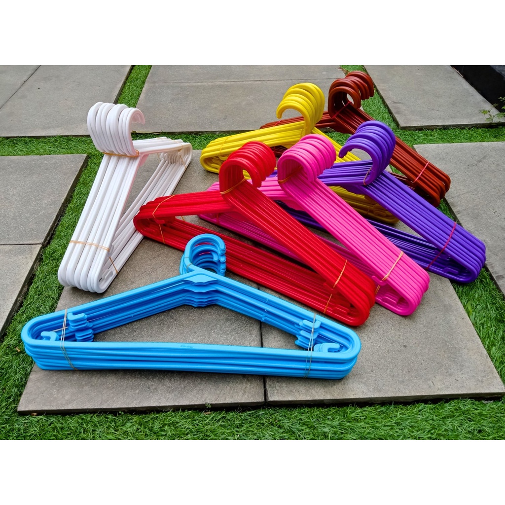 Hanger Warna / Hanger Putih / Gantungan baju Plastik Putih isi 12 PCS