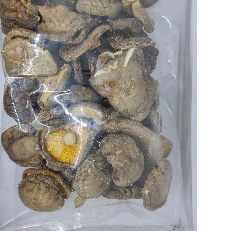 

☋ 250gr r Hioko - Shitake - Kering - Ukuran Besar - Berkualitas Tinggi - Ukuran 5-6 Cm ➱