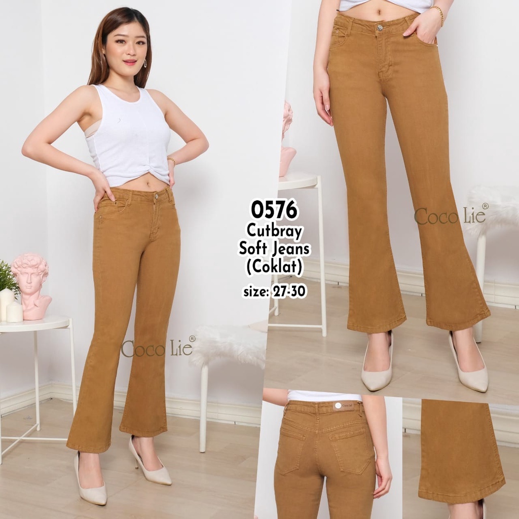 Cutbray Jeans Wanita / Cutbray Jeans Highwaist