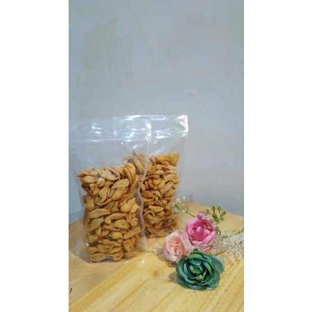 

kue bawang gunting rasa original