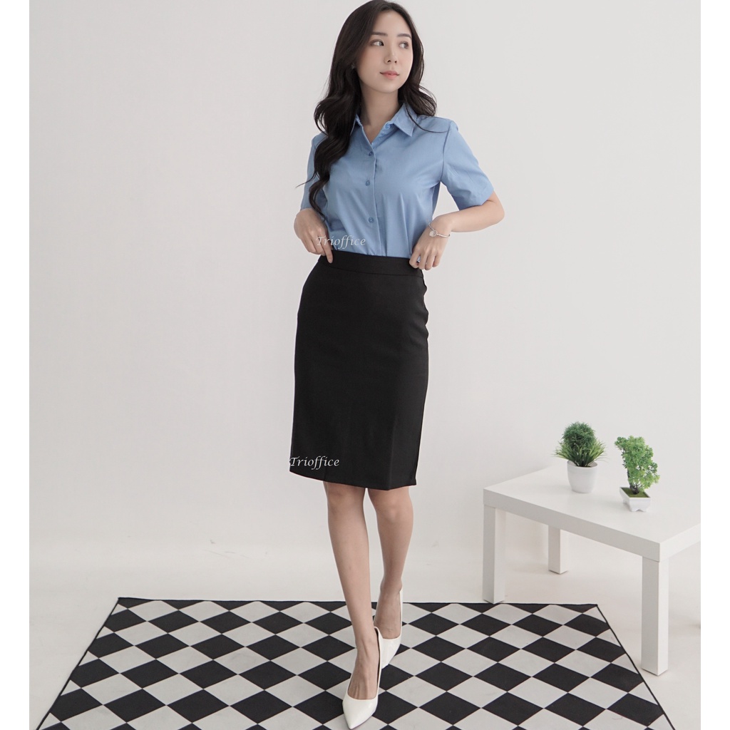 Rok Span Hitam Kerja Formal Pendek Selutut 3/4