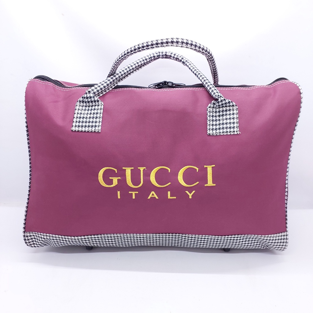 TAS PAKAIAN GUCI ITALY BESAR / TRAVEL BAG GUCCI ITALY  / TAS TRAVEL MOTIF KOTAK / TAS PAKAIAN MURAH / TAS PAKAIAN FASHION GUCCI ITALY KAIN PARASUT KANVAS MURAH BESAR ORI/ TAS BERANGKAT GUCCI ITALY IMPORT BAGUS MURAH / TAS DUFFEL GUCCI ITALY MURAH COLORFUL