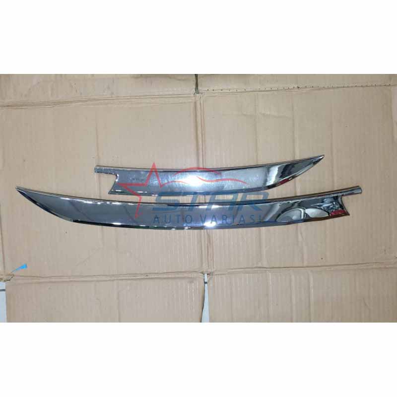 List trunklid chrome All New Rush/Terios 2018.