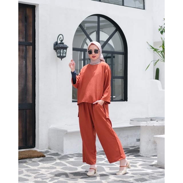 JOSHIN Viza Oneset Oblong Neck Crinkle Poly | Setelan Wanita Oblong Lengan Panjang