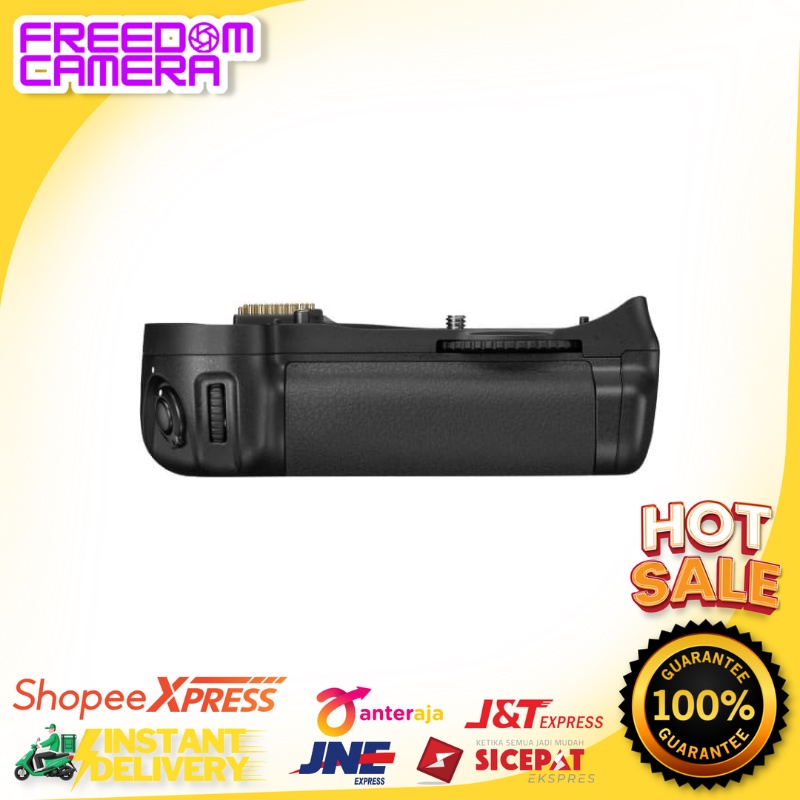 NIKON BATTERY GRIP MB-D10 FOR NIKON D300 / D300S / D700