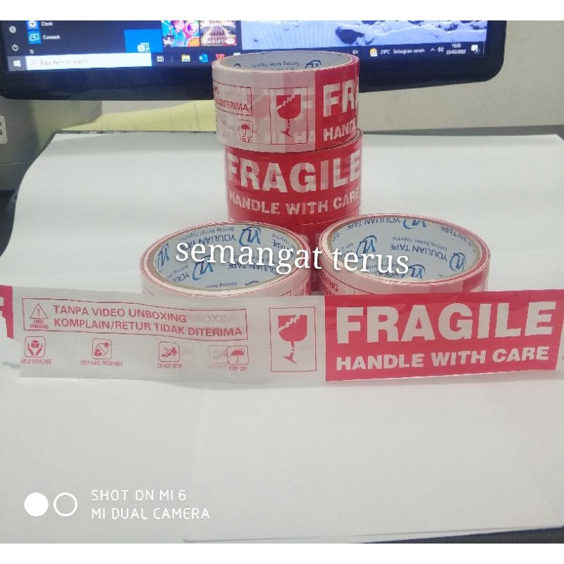 

LAKBAN FRAGILE MERAH PUTIH BENDETA INDONESIA 45MM*50YARD /LAKBAN FRAGILE+VIDEO UNBOXING MERAH PUTIH VARIAS