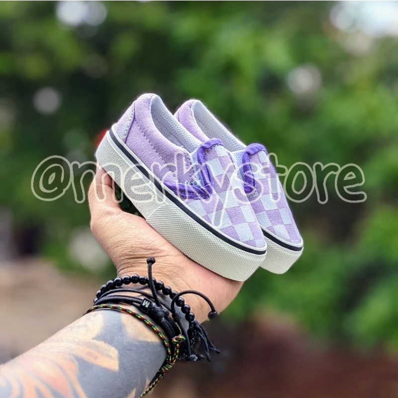 SEPATU ANAK PEREMPUAN CATUR SLIP ON UNGU VIOLET