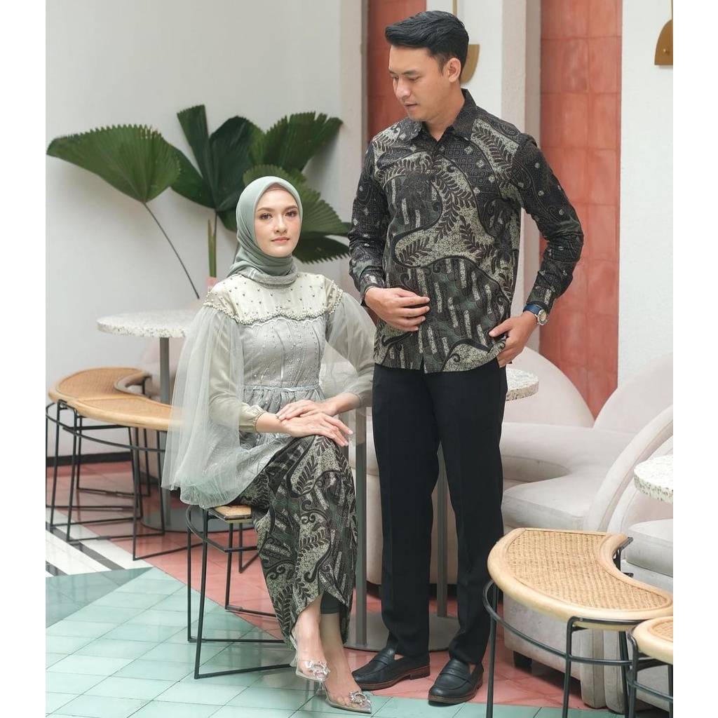 KEMEJA BATIK PRIA LENGAN PANJANG SAGE KEBAYA VANILLA LENGAN PANJANG KEMEJA PRIA KEMEJA COWO HEM BATIK BAJU BATIK KEMEJA LAMARAN KEMEJA RAPAT KEMEJA MOTIF BATIK KEMEJA SAGE GREEN