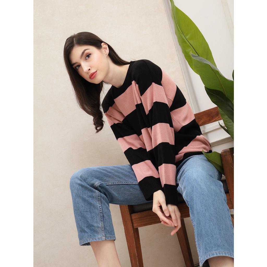 Eira Sweater Rajut Oversize Atasan Knitted