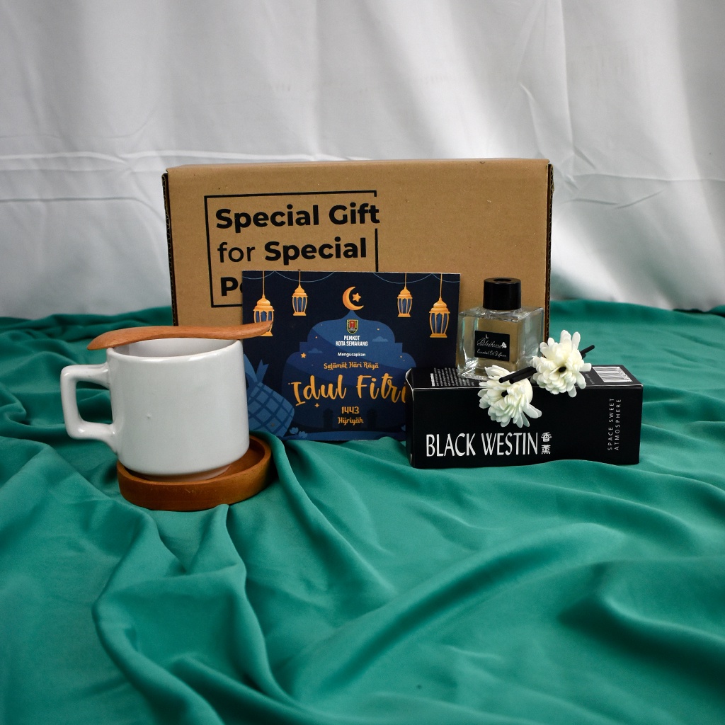 

Special Paket Lebaran Idul Fitri Edition - Mecca Package Kaum Remaja