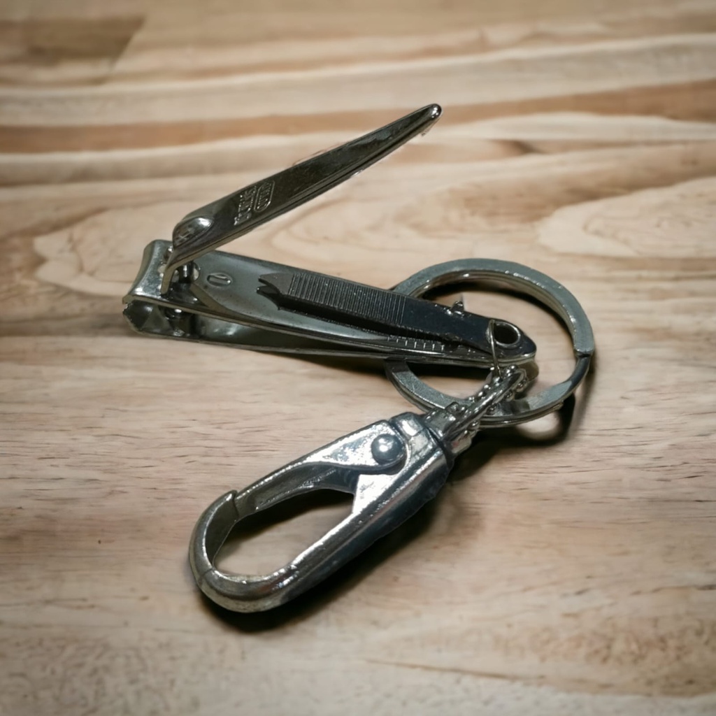 GANTUNGAN KUNCI / KEYCHAIN + GUNTING KUKU STAINLESS STEEL IMPORT