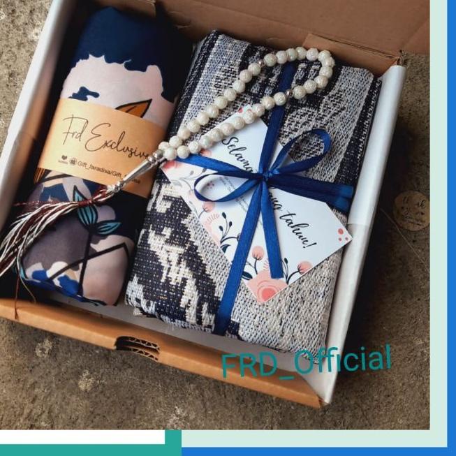 

Sale⚡️⚡️Hampers Muslim Murah (Hijab + Sajadah + Tasbih) souvenir kado hadiah gift hamper ultah nikah wedding wisuda graduation sempro guru perpisahan