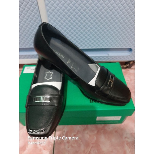 sepatu kantor wanita Buccheri ori