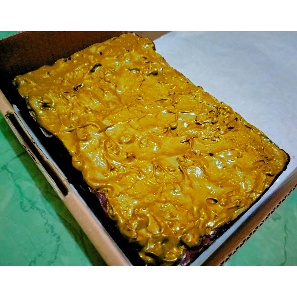 

Fudgy Brownies CHEESE CRUNCHY / Brownies Panggang - Papanda Bread (Small/ Medium)