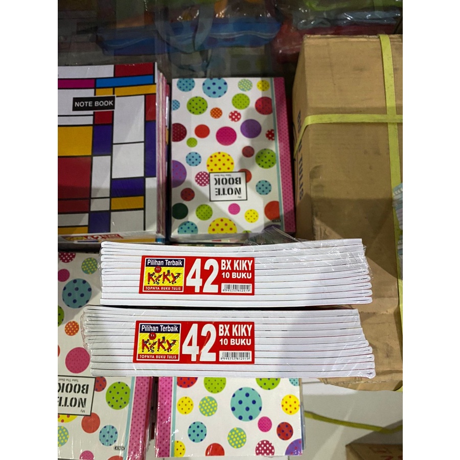 

Buku Tulis KIKY Boxy 42 Lembar