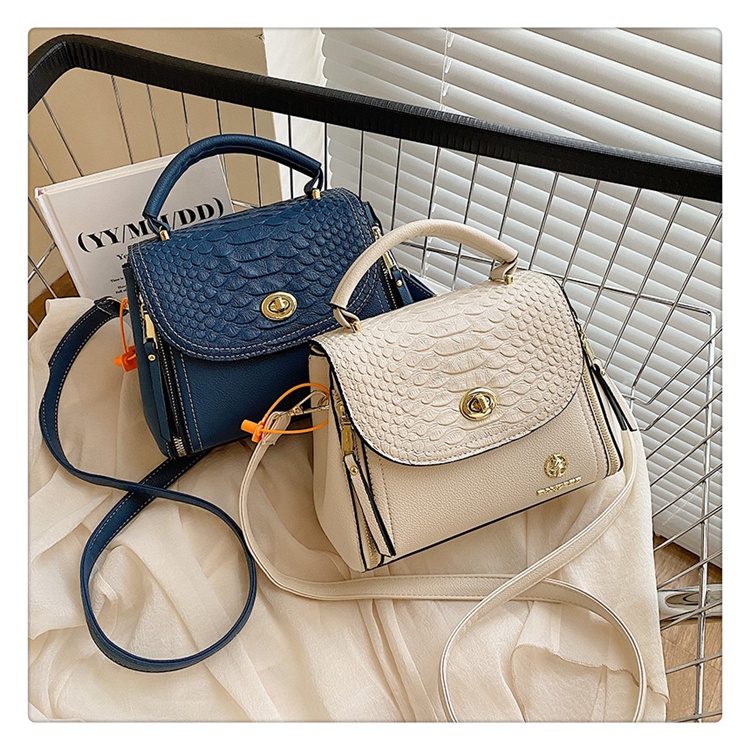 b8004 tas foxjazz premium free dust bag and certificate tas wanita import fashion premium tas terpopular slingbag wanita terkiniian dan cantik .