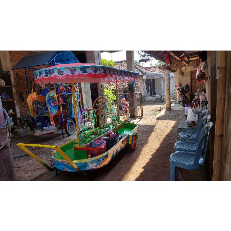 Mainan Wahana Anak Pancingan Air Plat Fiber Panjang 2,5 Meter