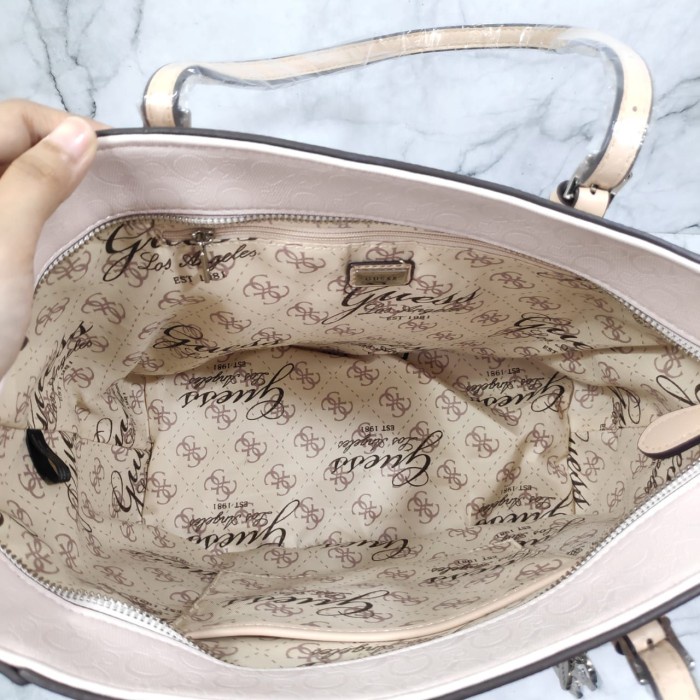 Tas Wanita Guess Delaney Tote Bag GUESS