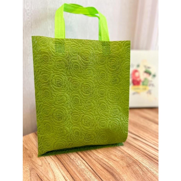 

Tas Spunbond Paper Bag Kemasan Dus Box Kotak Sekat Nastar - 10 Pcs 045