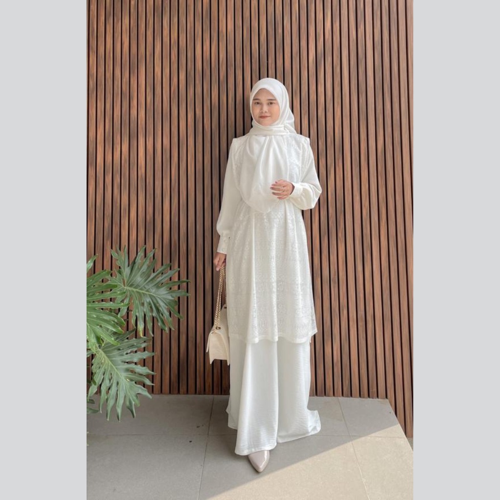 Karessa Dress (non kancing belakang)