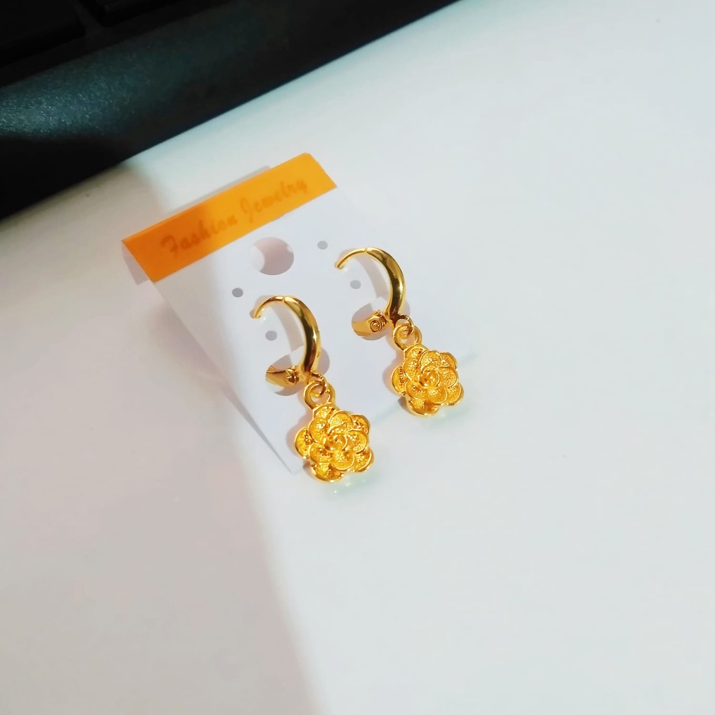 AV236 Grosir Anting Juntai Lapis Emas Anting Jepit Dewasa Motif Bunga