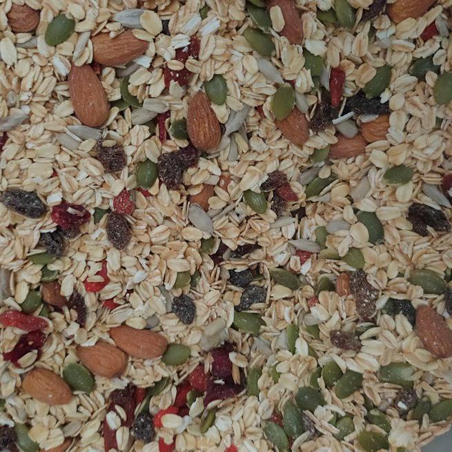 

✨Mall✨ 500gr Muesli Gembira : rolled oat, sunflower, pumpkin, almond, dark raisin, cranberry & gojiberry Varian Mentah/ Roasted !