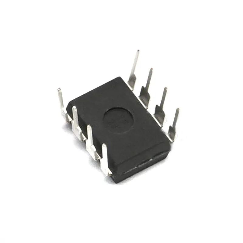 UC3843 IC UC3843B UC3843BN 3843 UC3843AN DIP-8