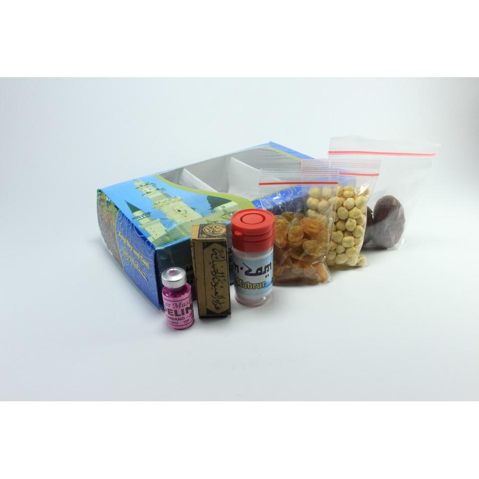 

Paket Kardus F Kurma-Kacang Arab-Kismis-Botol Zamzam 15Ml-Pitek-Celak - Oleh Oleh Haji Umroh-Isi 10 Promo Best Seller!