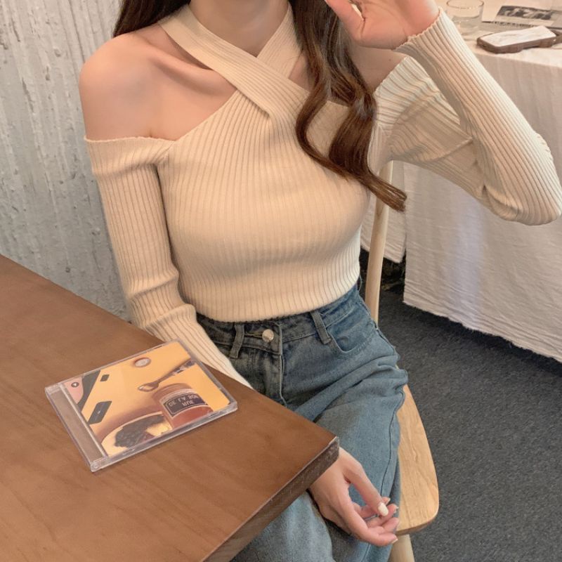 KNIT AVERYL ALAIA TOP KNIT ATASAN RAJUT WANITA Knitwear Fashion Korean Crop Long Sleeve Halterneck Knit Top Atasan Korean Style Wanita