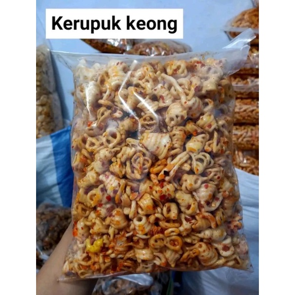 

kerupuk keong pedas