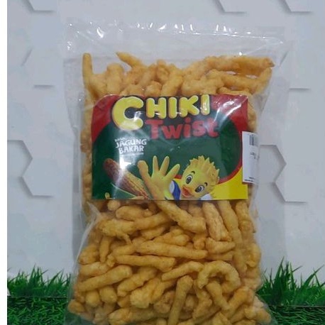 

chiki twist jagung bakar snack kiloan murah 250gr.