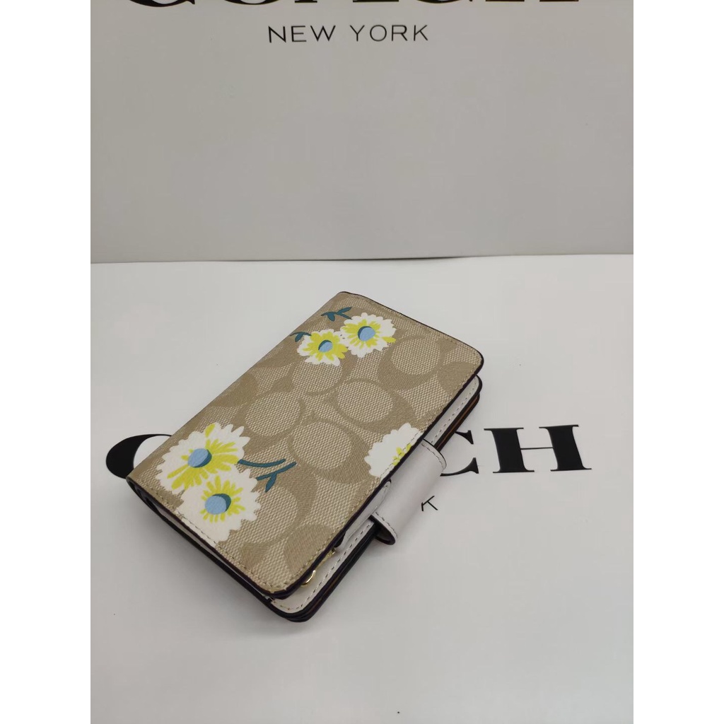 （Shopee Live）3375-8 3375 COACH new medium wallet with floral buttons, card holder  qianbao