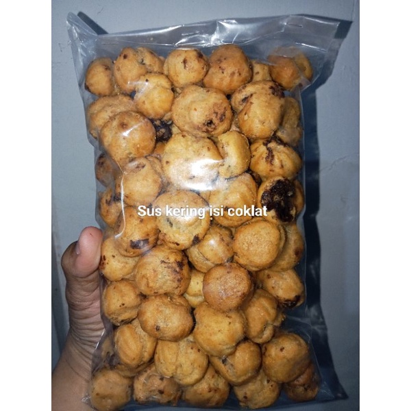 

SUS KERING COKLAT LUMER 250GR 500GR JAJAN KILOAN SNACK KILOAN MURAH ENAK