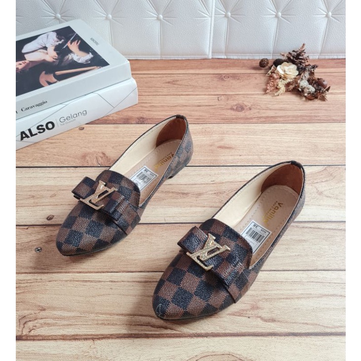 abbushoes bm 56 Flatshoes Wanita Slip On Motif Catur Bahan Sintetis