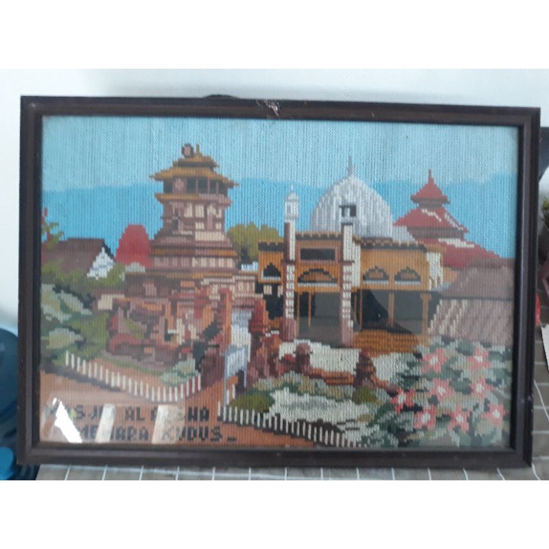 DIJUAL KRUISTIK (LUKISAN BENANG WOL/SULAM)