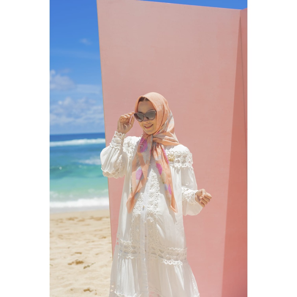 Ayu by Ayu Lestari - Barbie Summer Dream in Citrouille