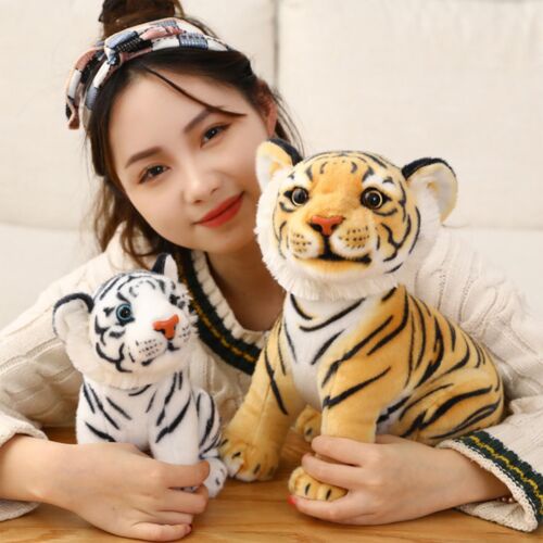 Mainan Boneka Karakter Harimau Tiger Macan Terbaru Bahan Plush Halus Lembut Ukuran 40cm Cocok Buat Kado Ulang Tahun Anak