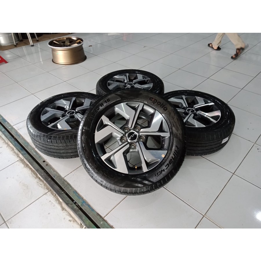 VELG BEKAS OEM STANDART KIA SONET R16X6,5 LUBANG 5 PCD 5X114,3 ET49 + BAN 215 60 R16