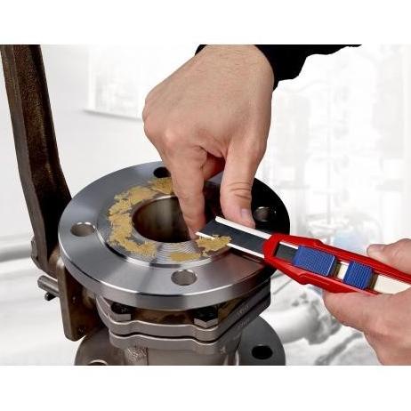 

KNIPEX Pisau Cutter 90 10 165 BK Knipex CutiX Universal knife
