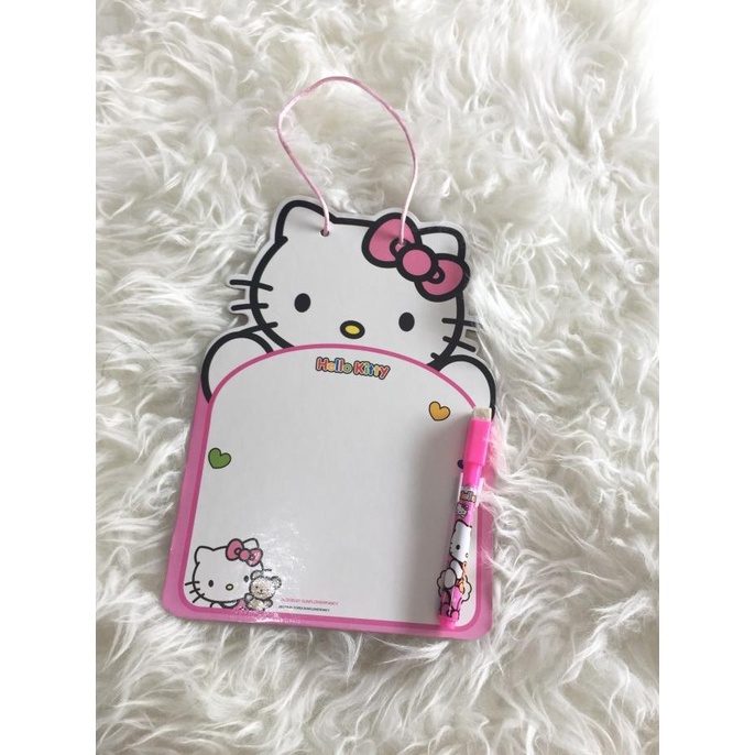 

papan tulis hello kitty