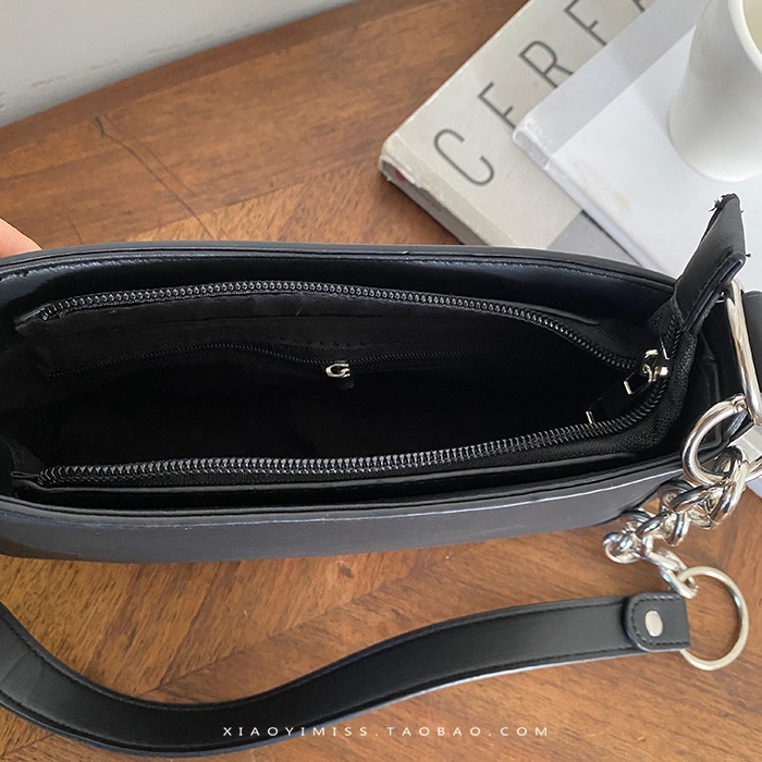 Eropa dan Amerika Street Shooting Tas selempang Baru In Super Api Hitam Jahitan Kotak-kotak Persegi Panjang PU Tas Bahu Wanita Tren / Tas Selempang Wanita