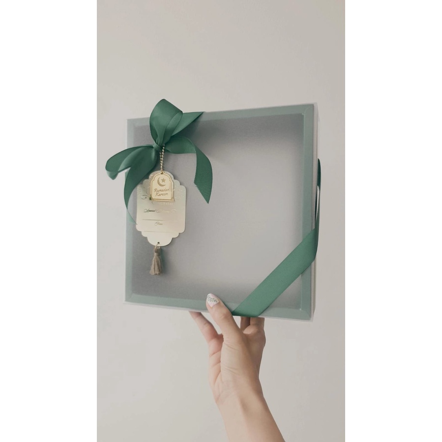 

ISI 5PCS // BOX HAMPERS LEBARAN 22X22X8 CM MIKA BURAM FREE PITA