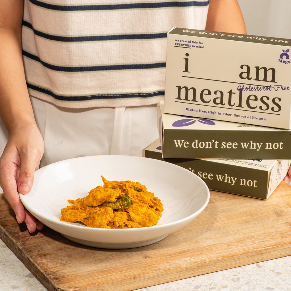

“AYAM” GULAI - MAKANAN INSTANT/ SIAP MAKAN/ READY TO EAT (MINUTE MEALS BY MEGS)
