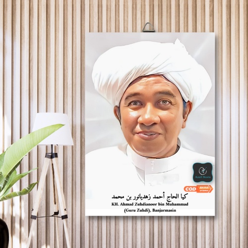 Foto Poster Guru Zuhdi / KH Ahmad Zuhdianoor Ulama Wall Decor Kayu Frame