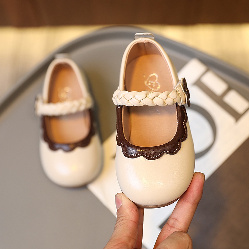 A758 NEW Sepatu flat bayi dan anak perempuan motif renda kepang