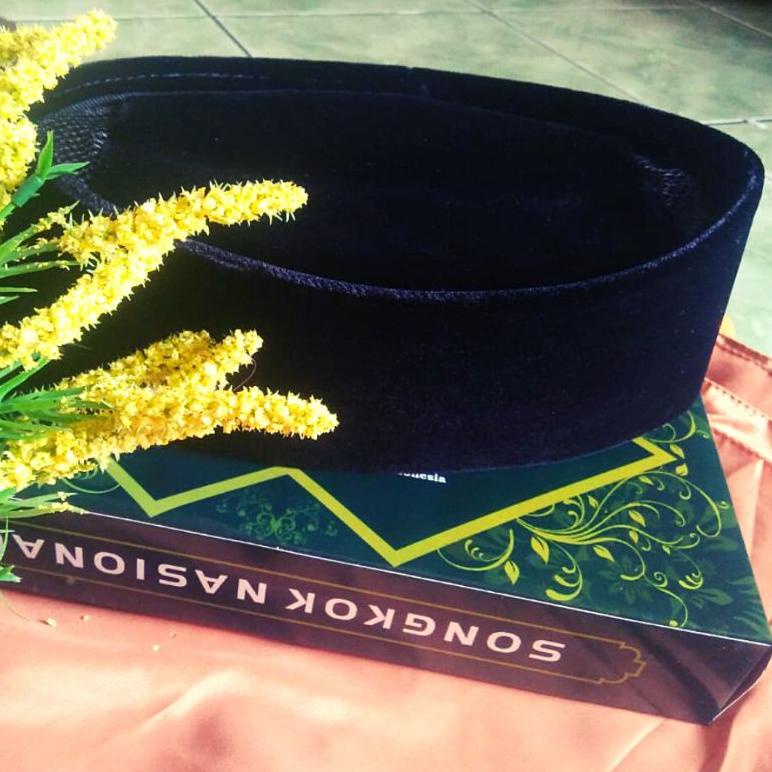

HAMPRES KADO COWOK ULANG TAHUN//WEDDING//ANIVERSARY //KADO ALAT SHOLAT COWOK MUSLIM