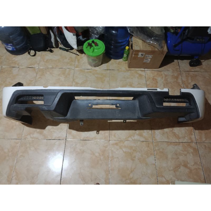 Bodykit belakang Toyota Rush 2012