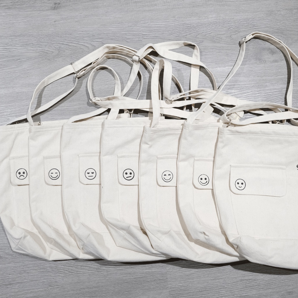 (FREE POUCH) Slingbag DAISY DAY with Emoji